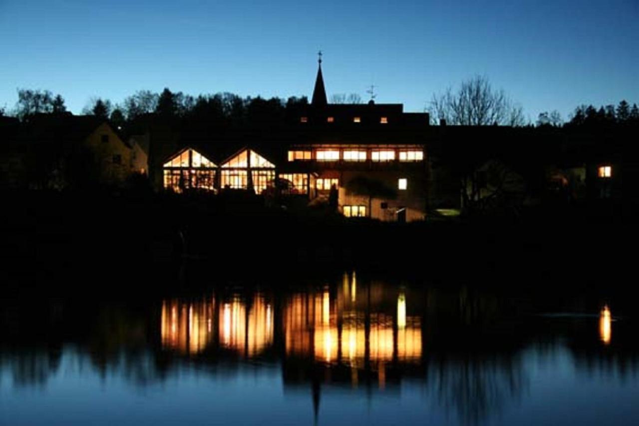Gasthof - Pension Kraemerhof Thanstein Esterno foto
